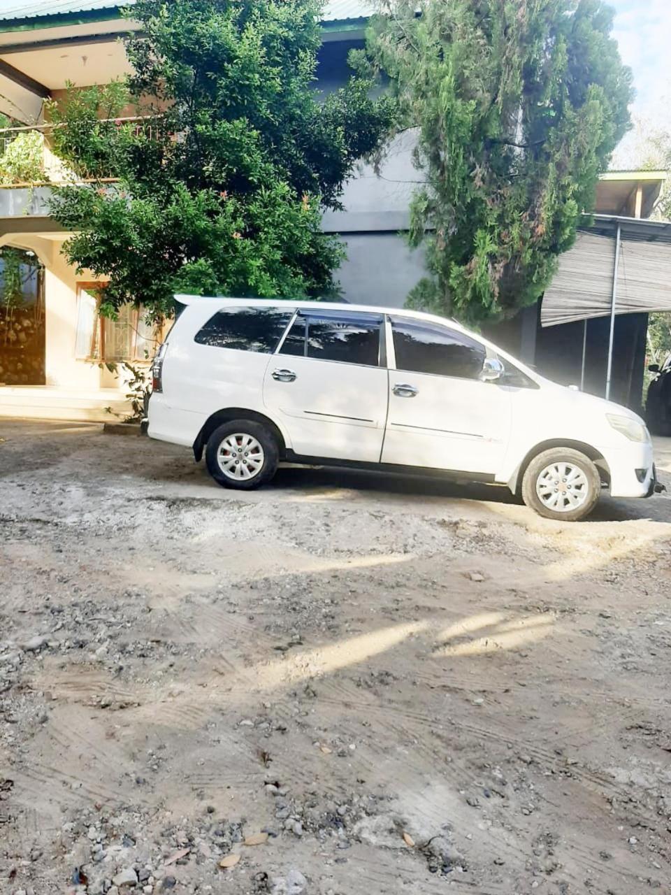 Villa Tasya Labuan Bajo Eksteriør bilde